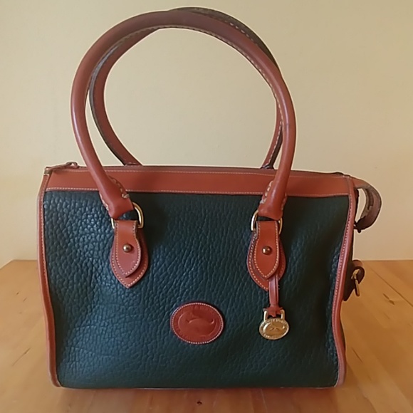 Dooney & Bourke Handbags - Dooney & Bourke Green Speedy Doctor Bag